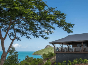 Hamilton Island villa